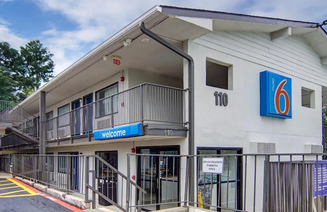 Motel 6-Longview, Tx-1