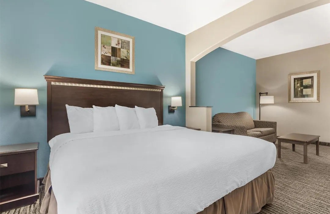 Best Western Mineola Inn-1