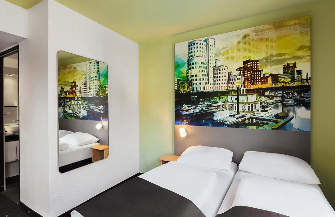 B&B Hotel Düsseldorf City-Süd-1