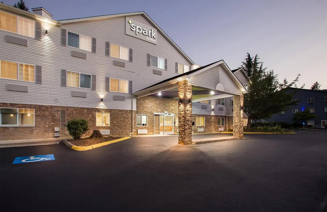 Spark By Hilton Tumwater-1