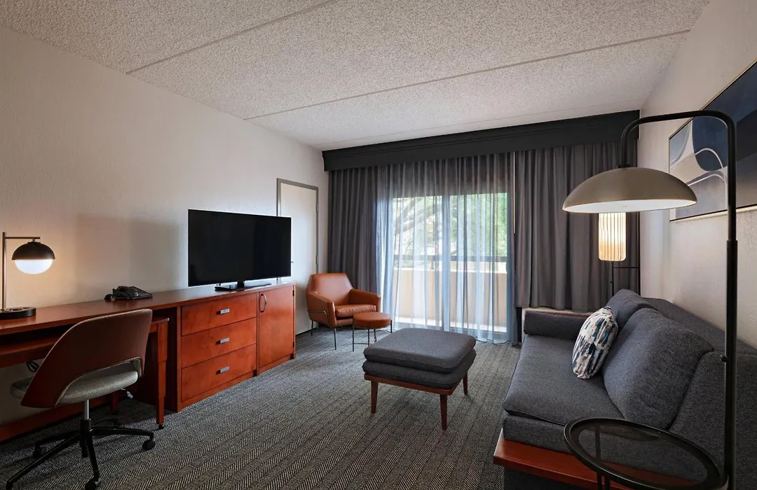 Courtyard By Marriott San Antonio Medical Center-1