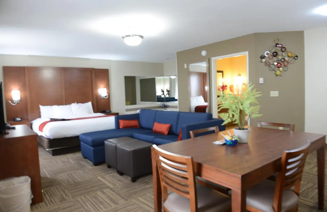 Comfort Suites Urbana Champaign, University Area-1