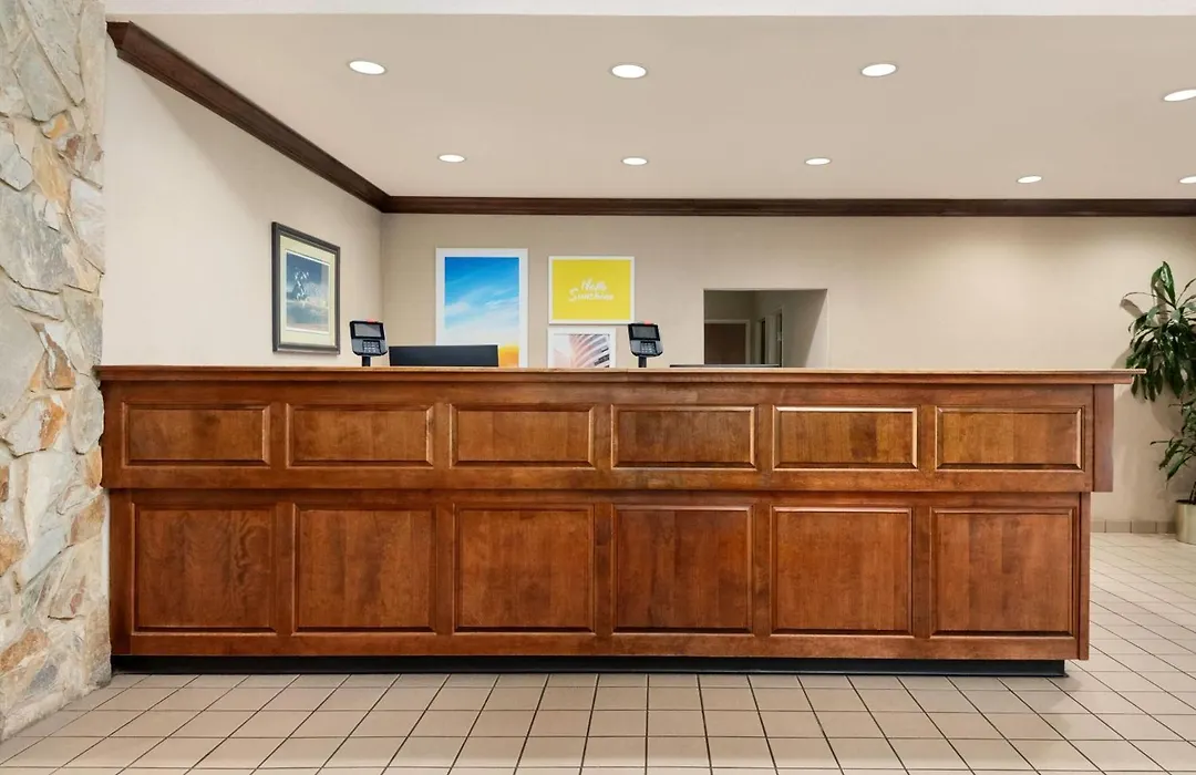 Days Inn By Wyndham Lexington-1