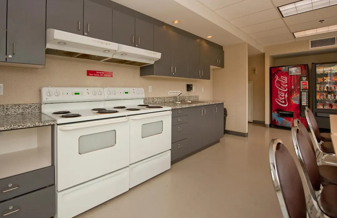 Residence & Conference Centre - Kamloops-1