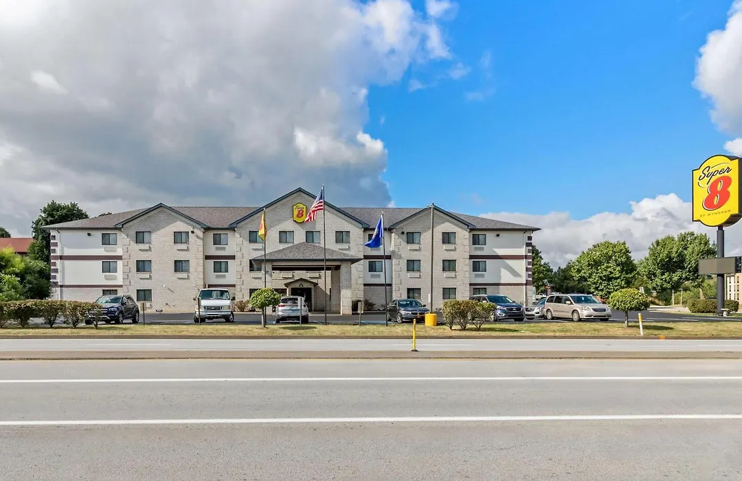Super 8 By Wyndham Uniontown Pa-1