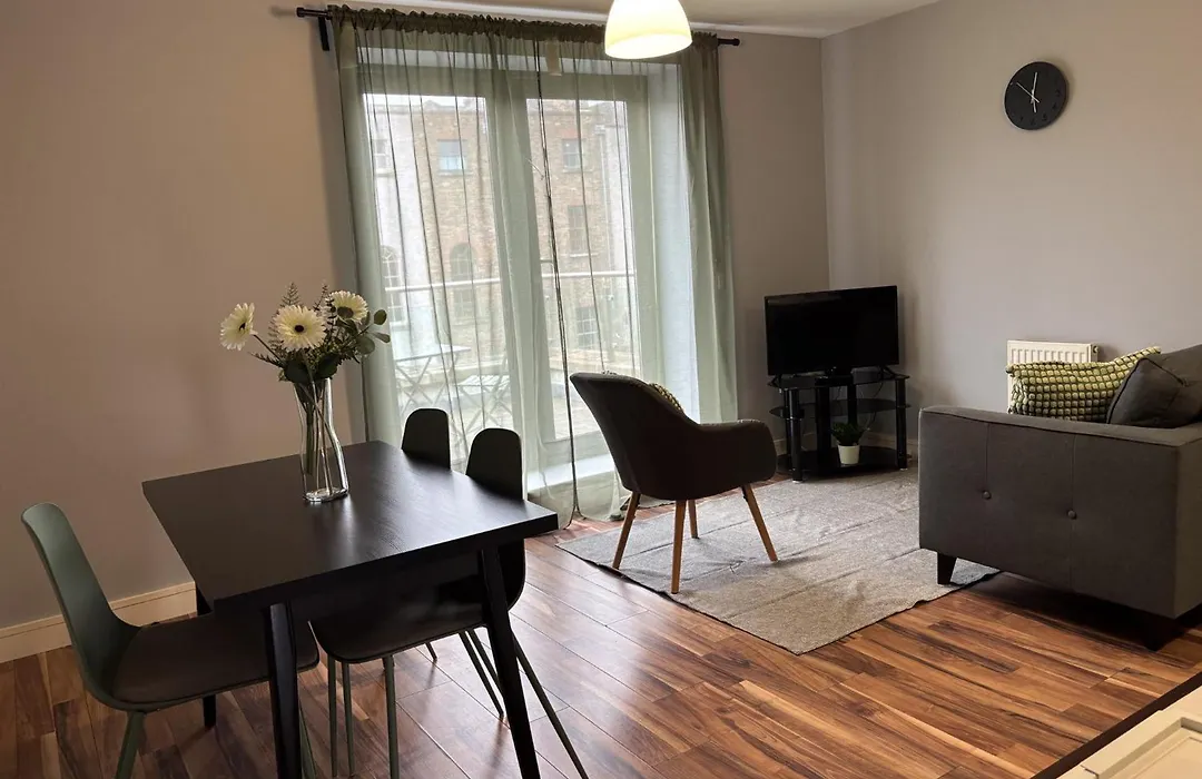Leevin Stay Apartments City Center-1