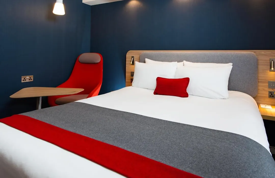 Holiday Inn Express London-Hammersmith By Ihg-1