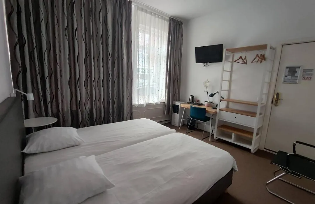 New City Hotel Scheveningen-1