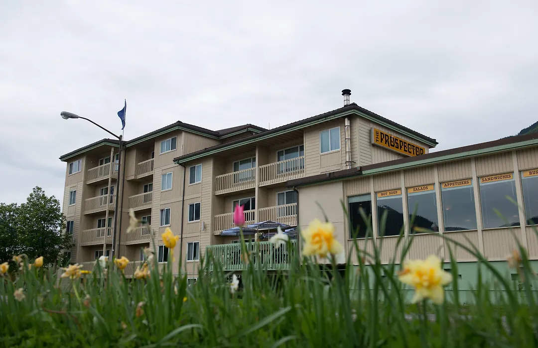 Ramada By Wyndham Juneau-1