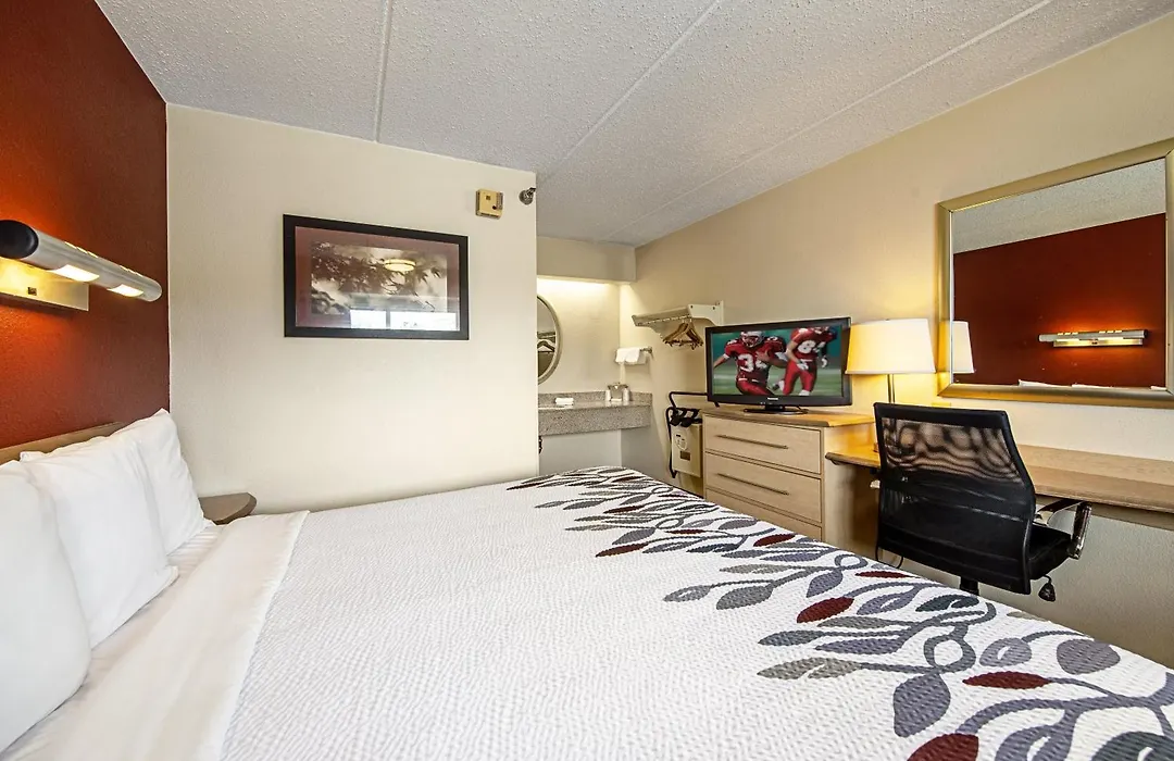 Red Roof Inn Florence - Civic Center-1