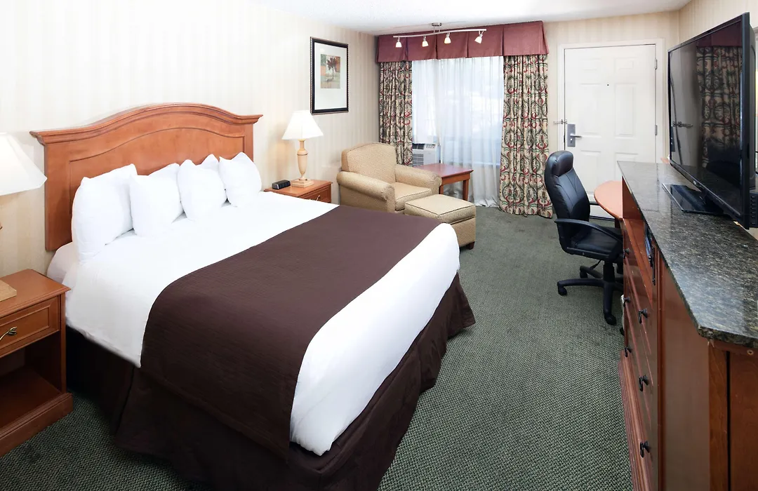 Red Lion Inn & Suites Missoula-1