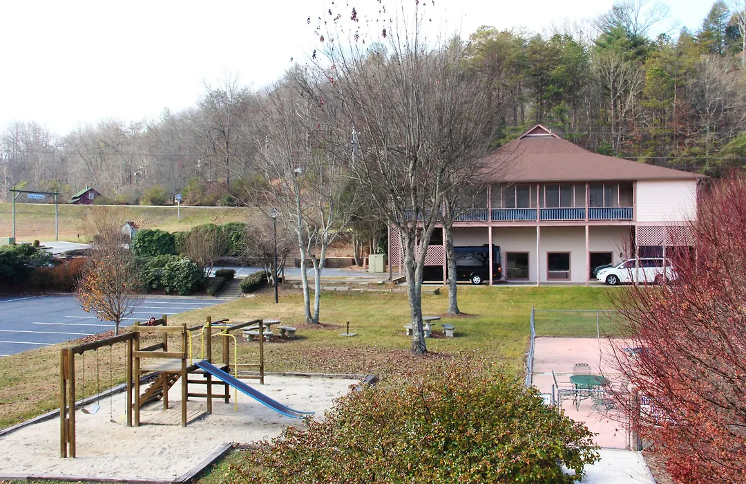 Mountain Valley Inn-1