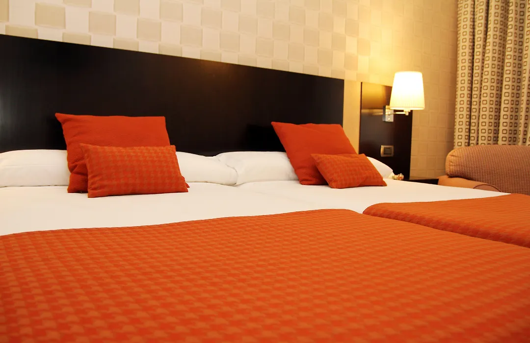 Hotel Conde Duque Bilbao-1