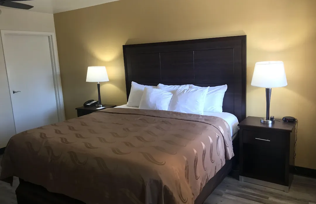 Surestay By Best Western Mesa Downtown Area-1