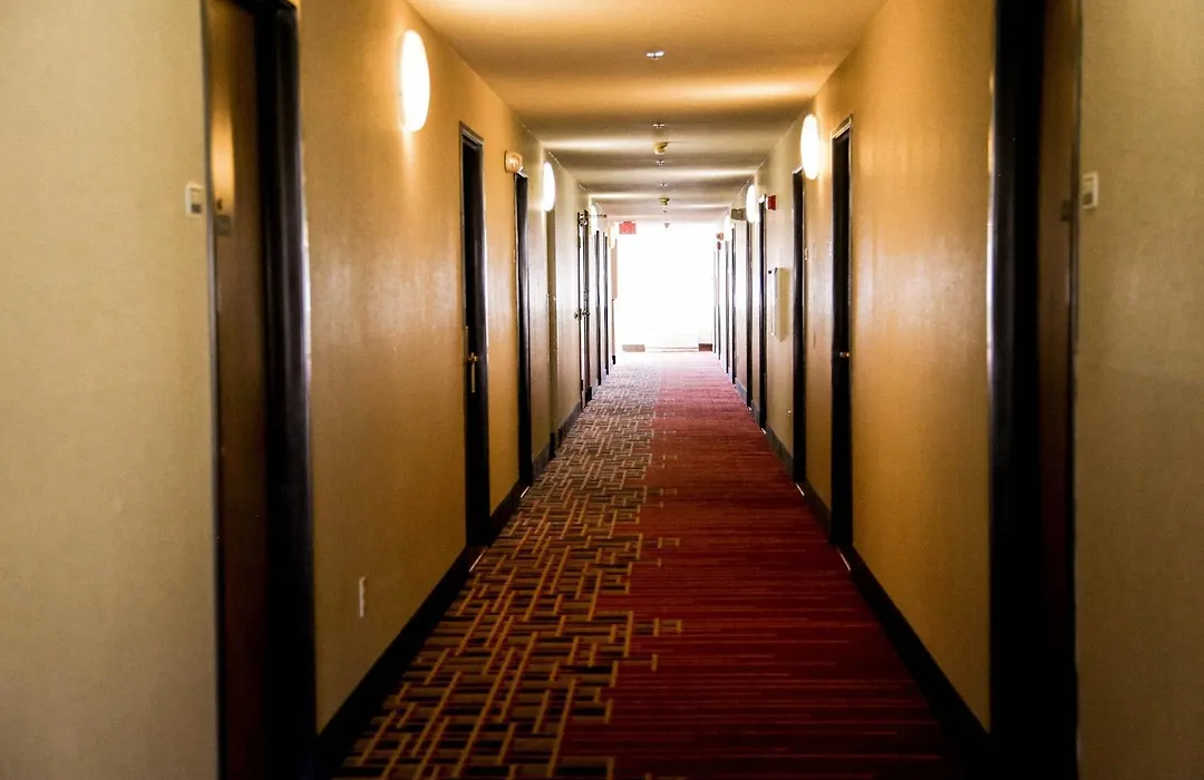 Americas Best Value Inn & Suites-Forest Grove/Hillsboro-1