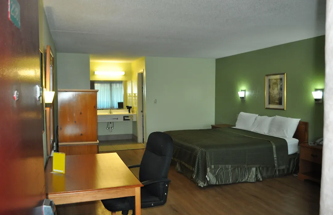 Bestway Inn - Madison-1