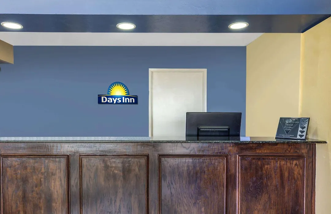 Days Inn By Wyndham Banning Casino/Outlet Mall-1