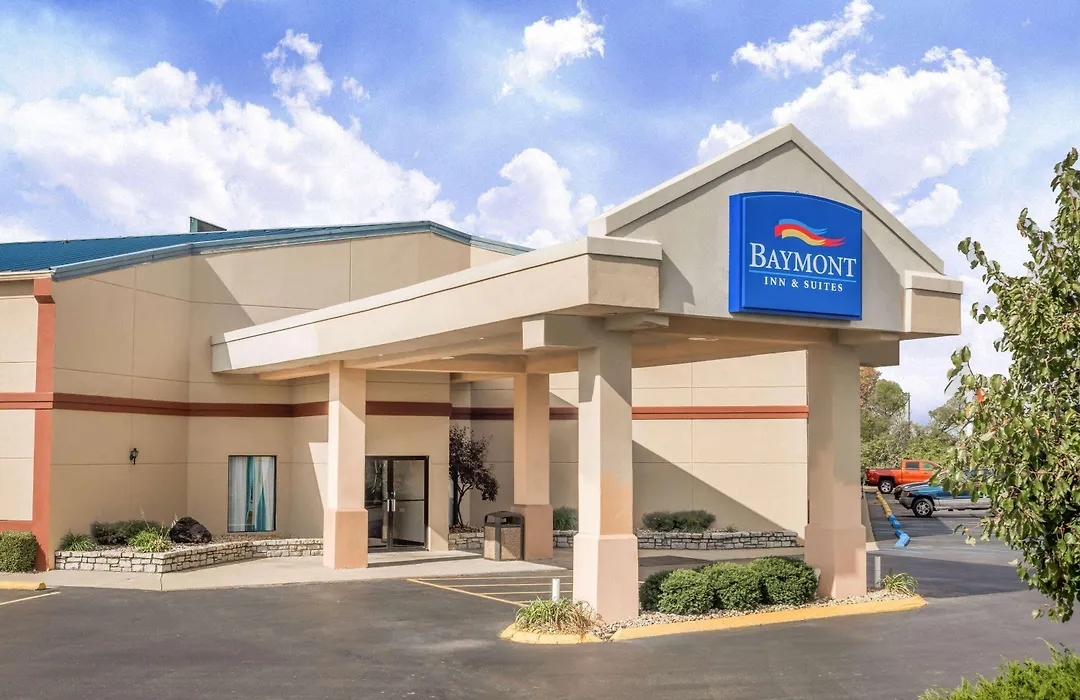 Baymont By Wyndham Greensburg-1