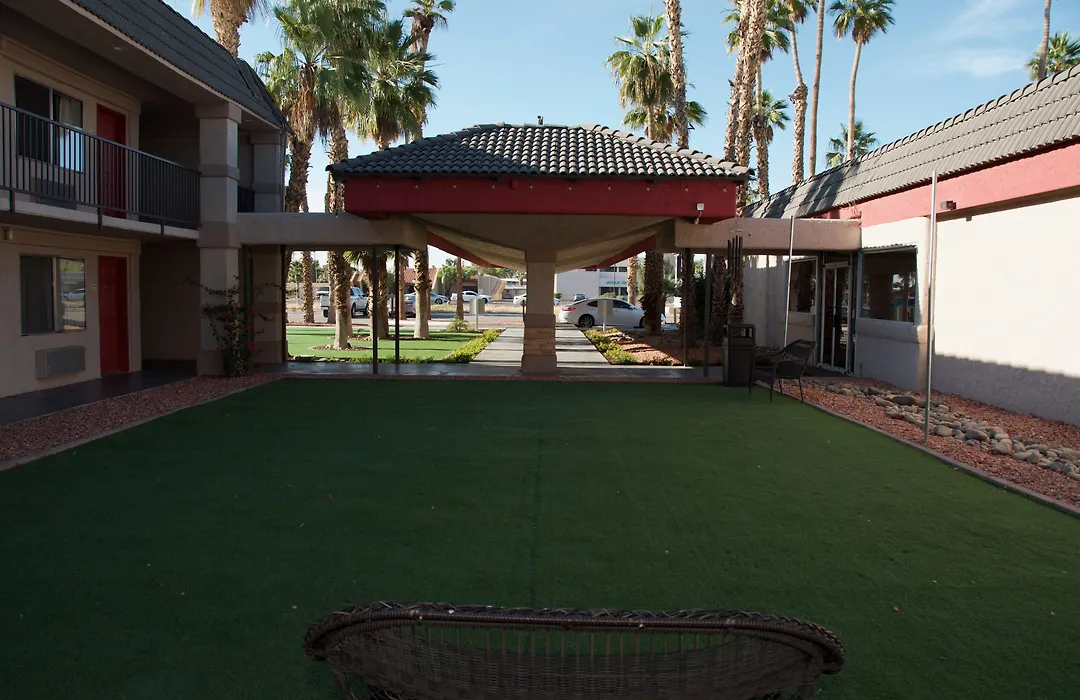 Ramada By Wyndham Yuma-1