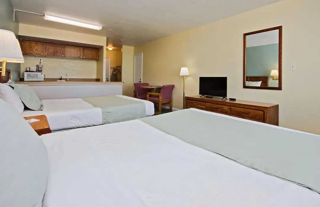 John Yancey Oceanfront Inn-1
