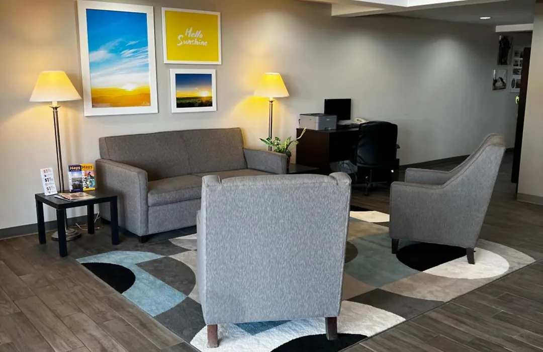 Days Inn By Wyndham Hays-1