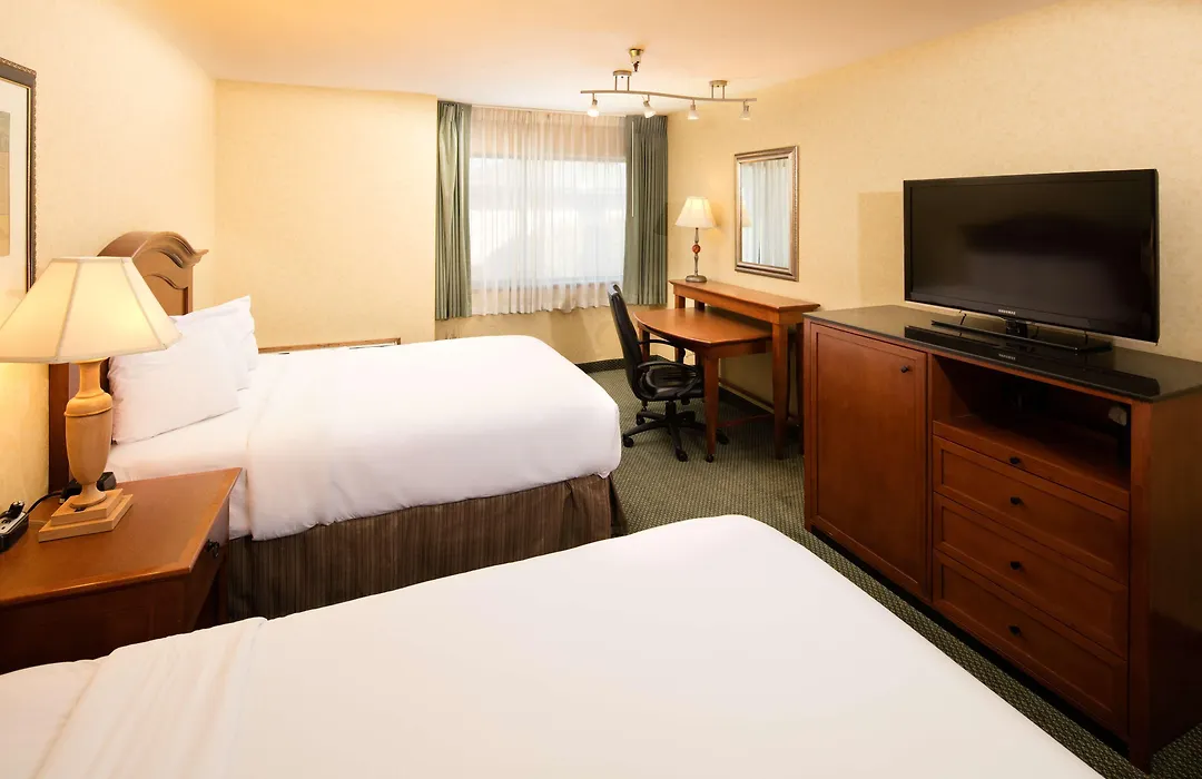 Red Lion Hotel Wenatchee City Center-1