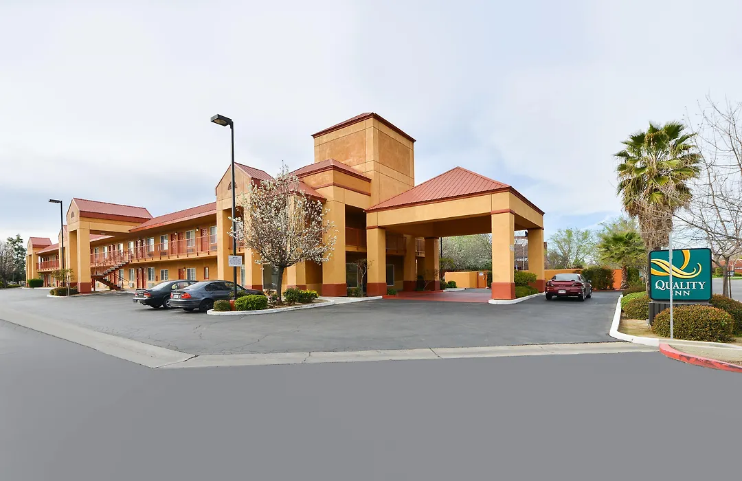 Quality Inn Fresno Near University-1