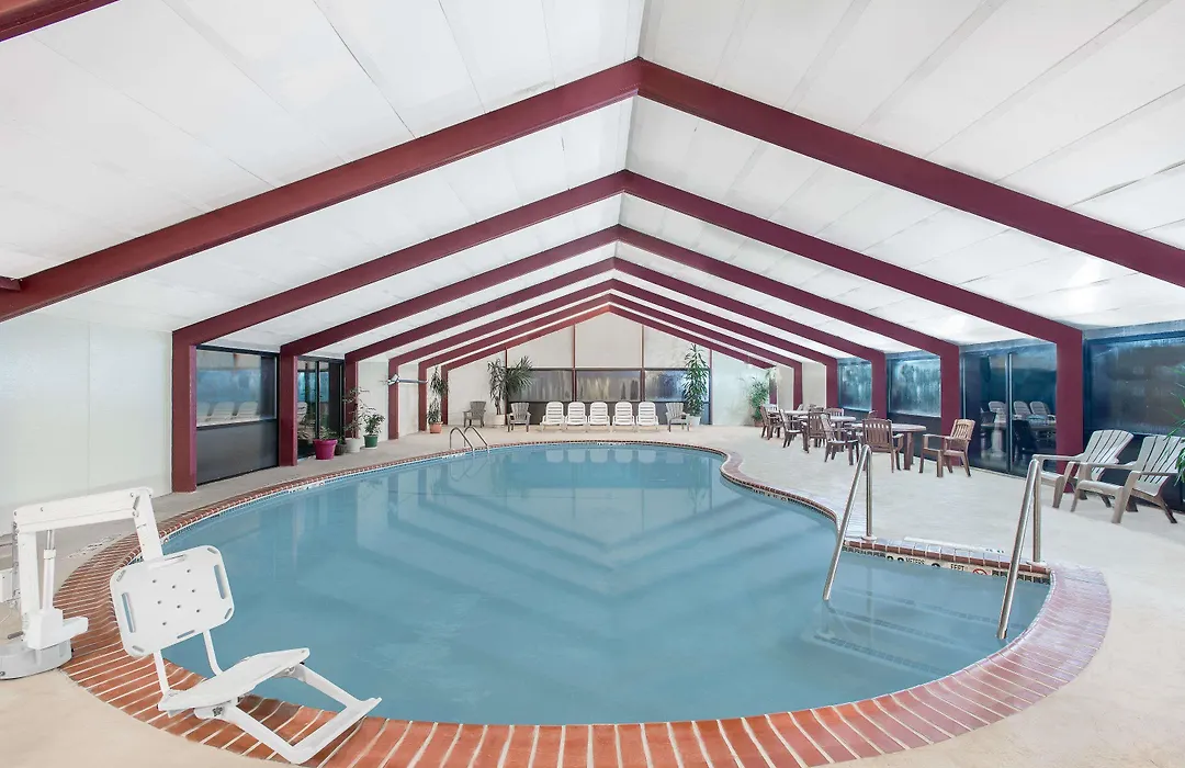 Howard Johnson By Wyndham Saugerties-1