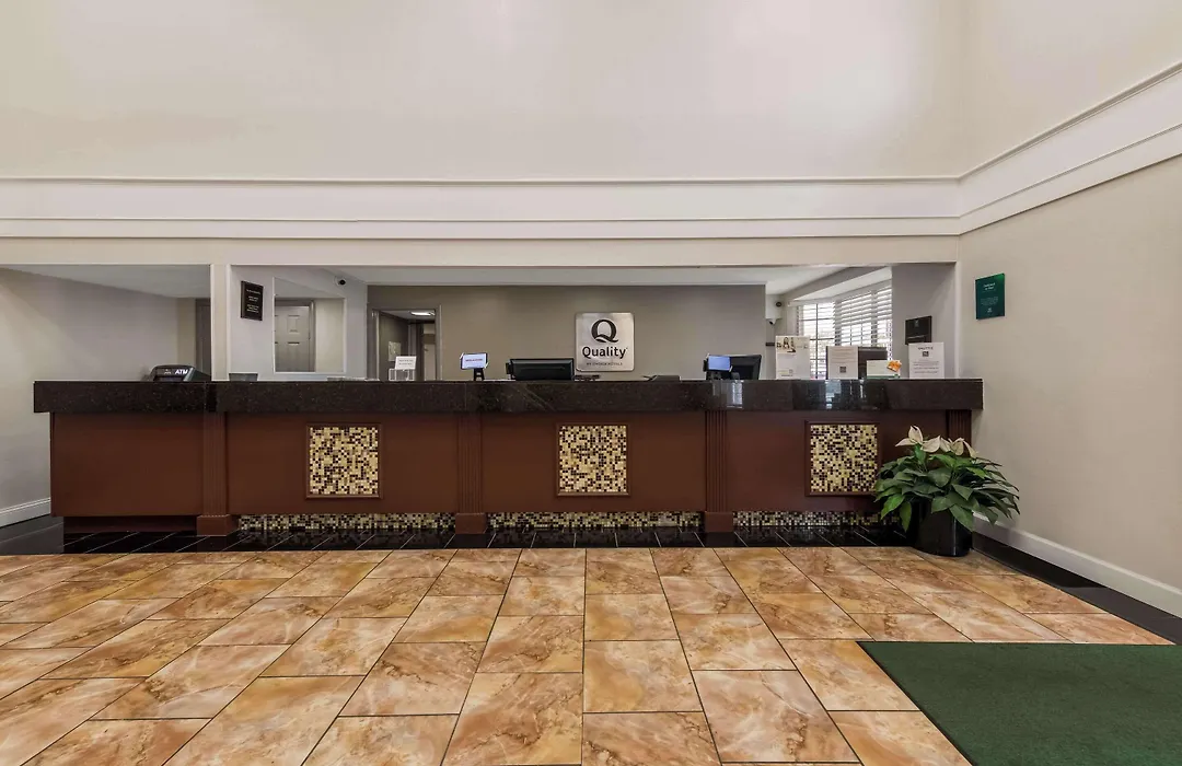 Quality Inn Saint Louis Airport-1