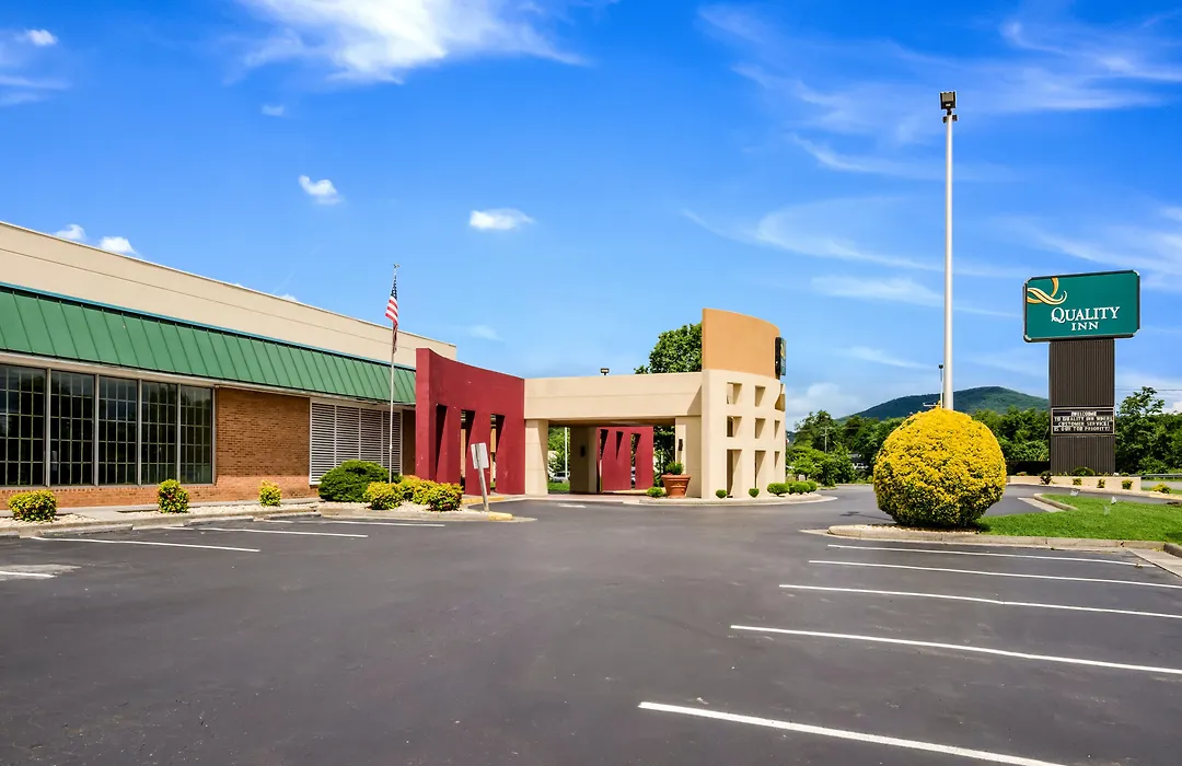Quality Inn Roanoke Airport-1