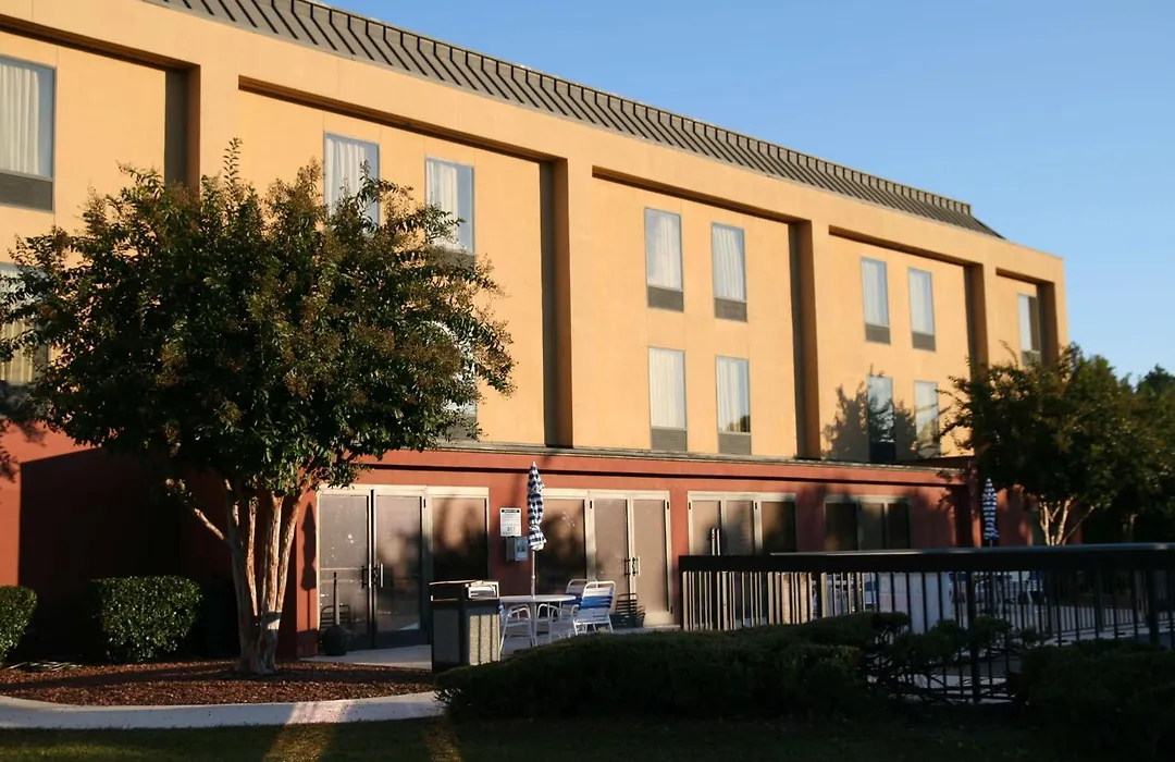 Hampton Inn Laurinburg-1