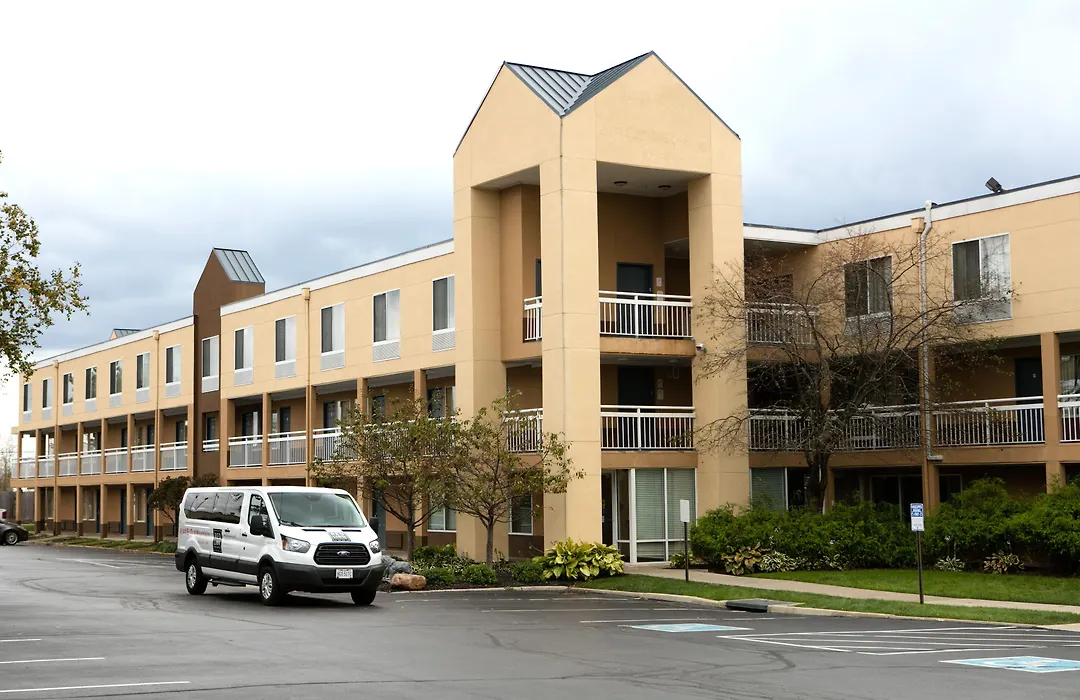 Baymont By Wyndham Dayton North-1