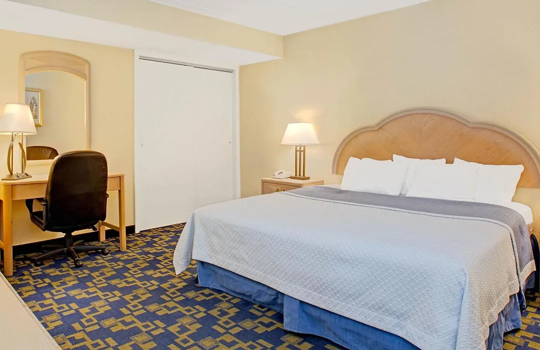 Windsor Hotel-1