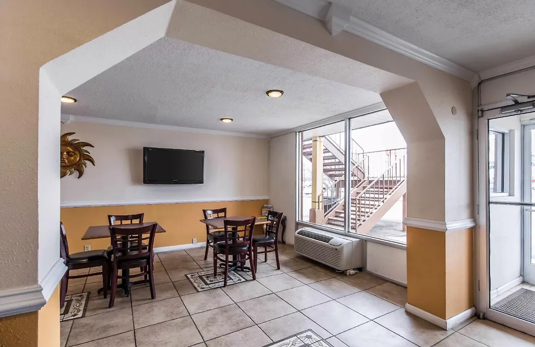 Rodeway Inn Hopkinsville-1