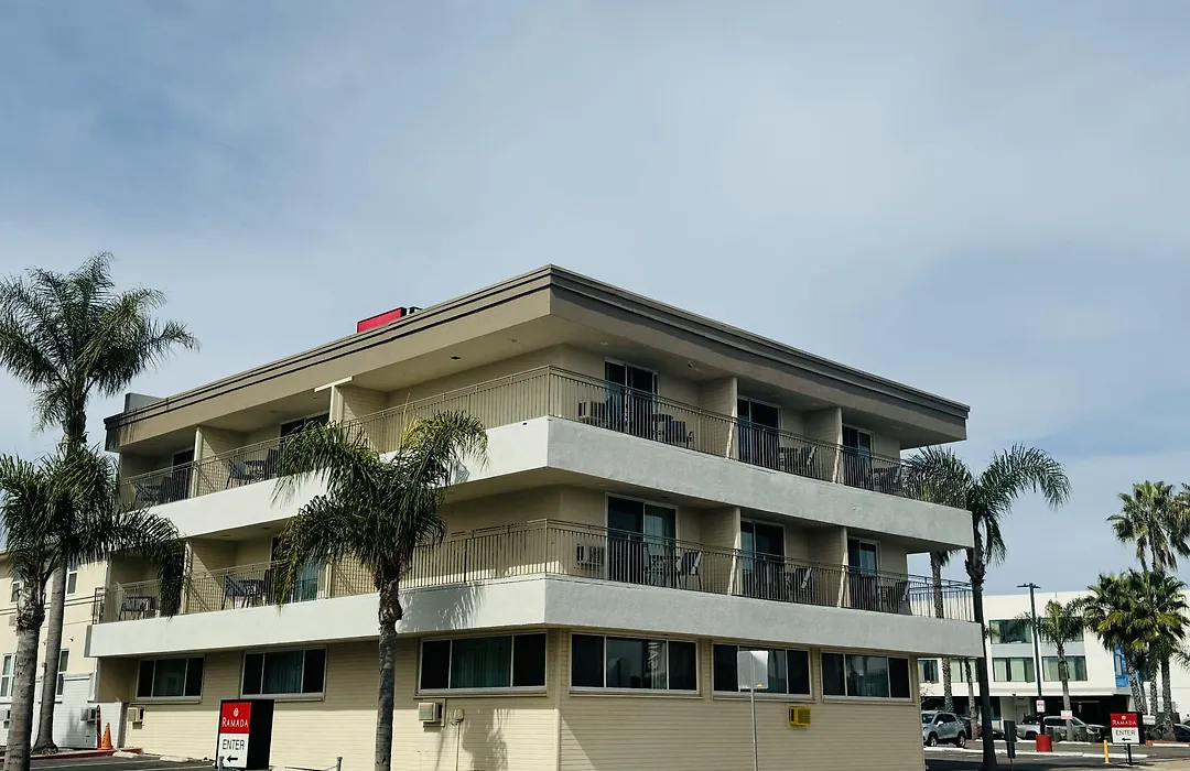 Ramada By Wyndham San Diego Airport-1