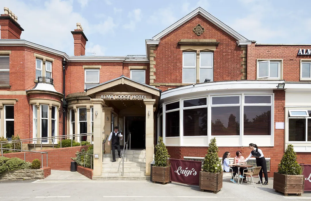 Alma Lodge Hotel & Events Venue-1