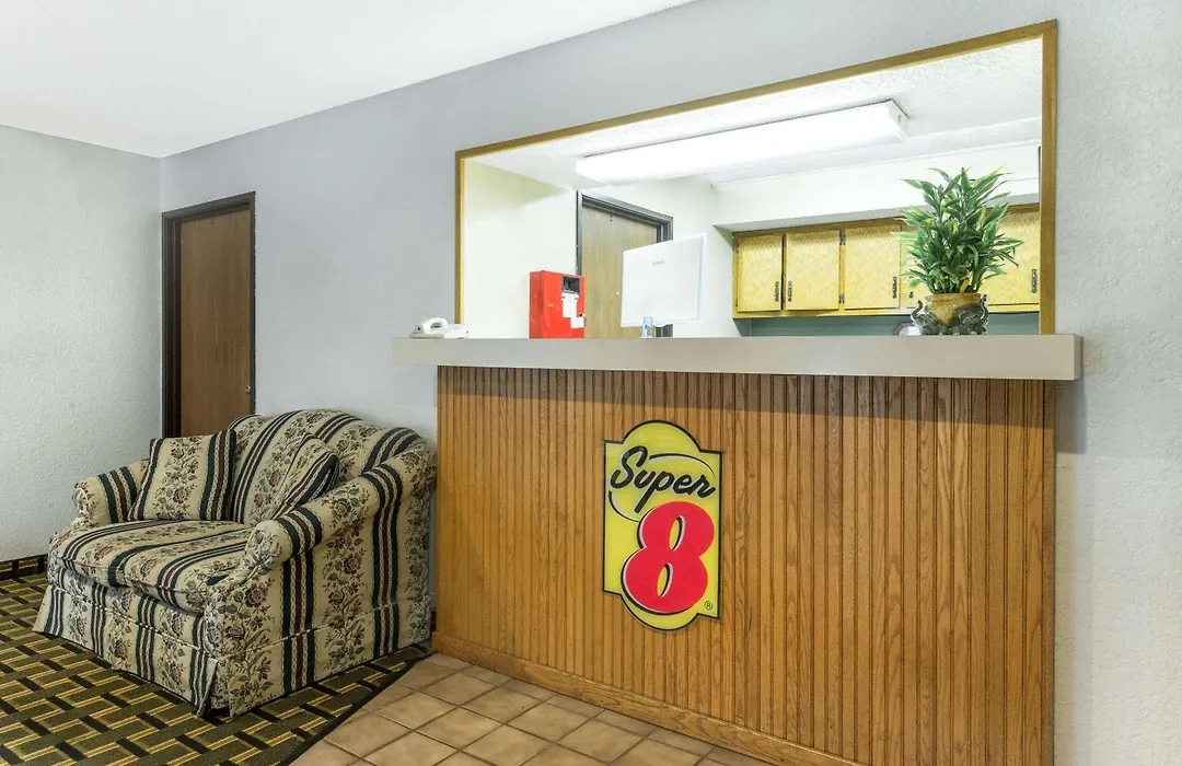 Super 8 By Wyndham Twinsburg/Cleveland Area-1