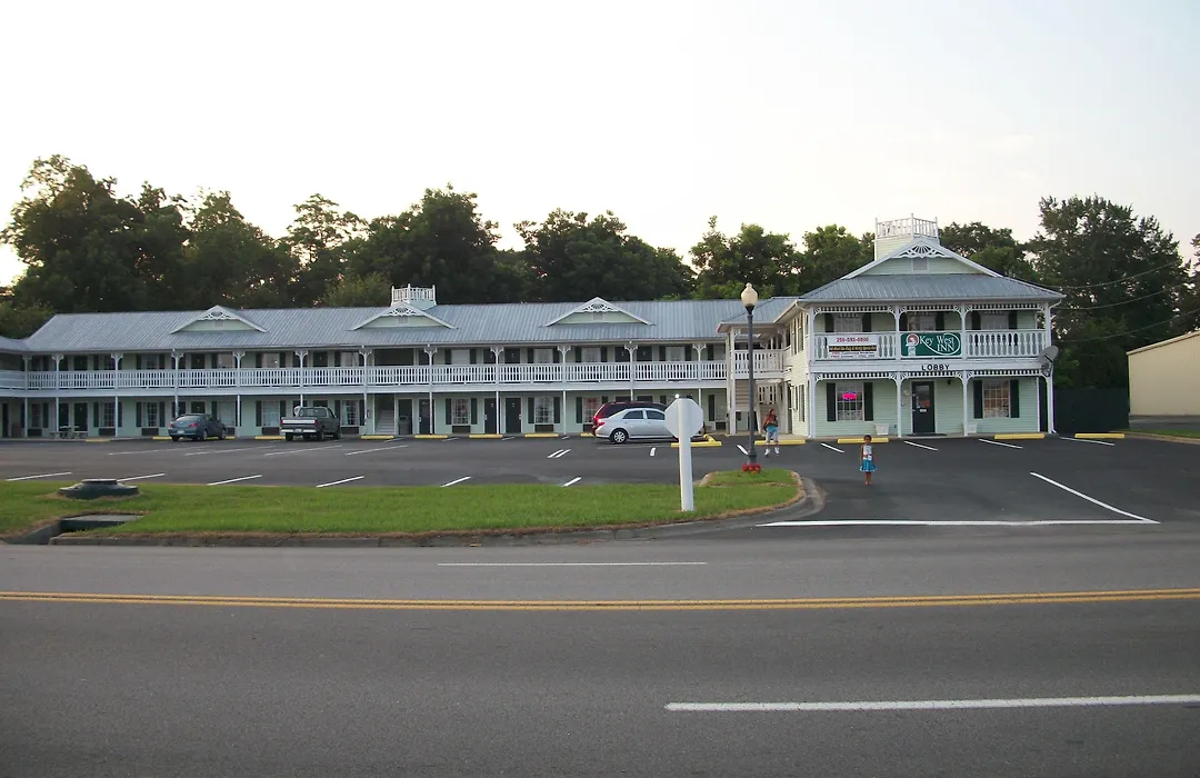 Key West Inn - Boaz-1