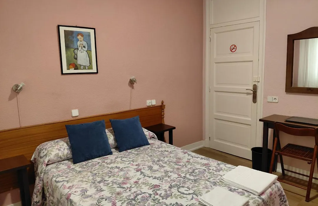 Hostal San Martin-1