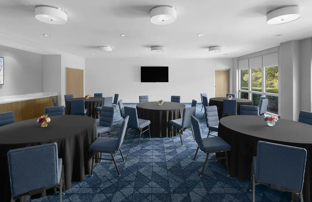 Courtyard By Marriott Orlando South/Grande Lakes Area-1