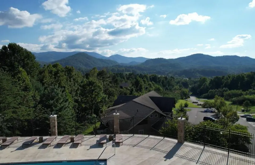 Viewpoint Condominiums-1