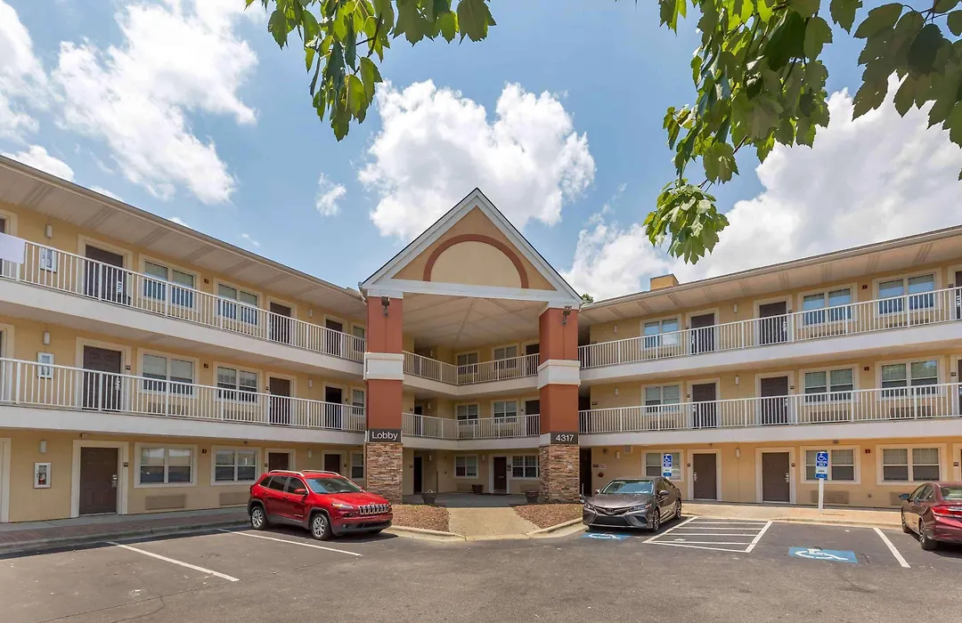 Extended Stay America Select Suites - Greensboro - Wendover Ave - Big Tree Way-1