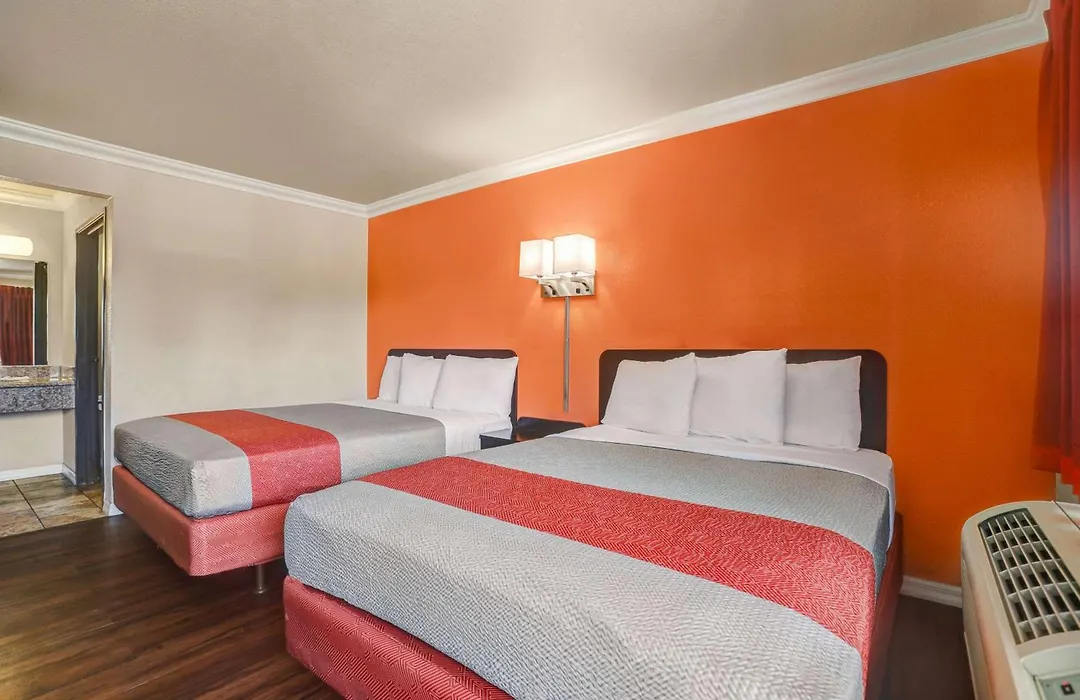 Motel 6-Fresno, Ca - Belmont Ave-1