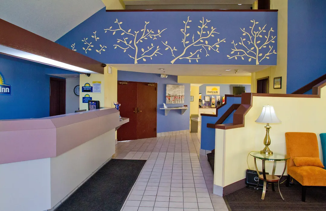Days Inn By Wyndham Blue Springs-1