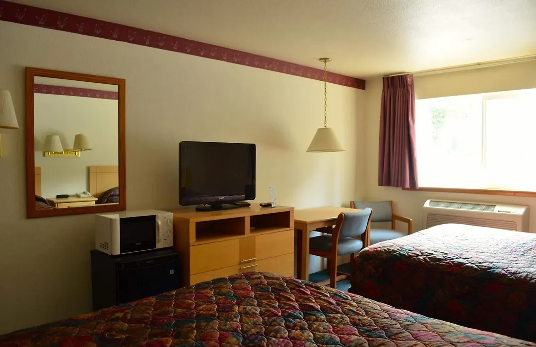 Bellingham Lodge-1