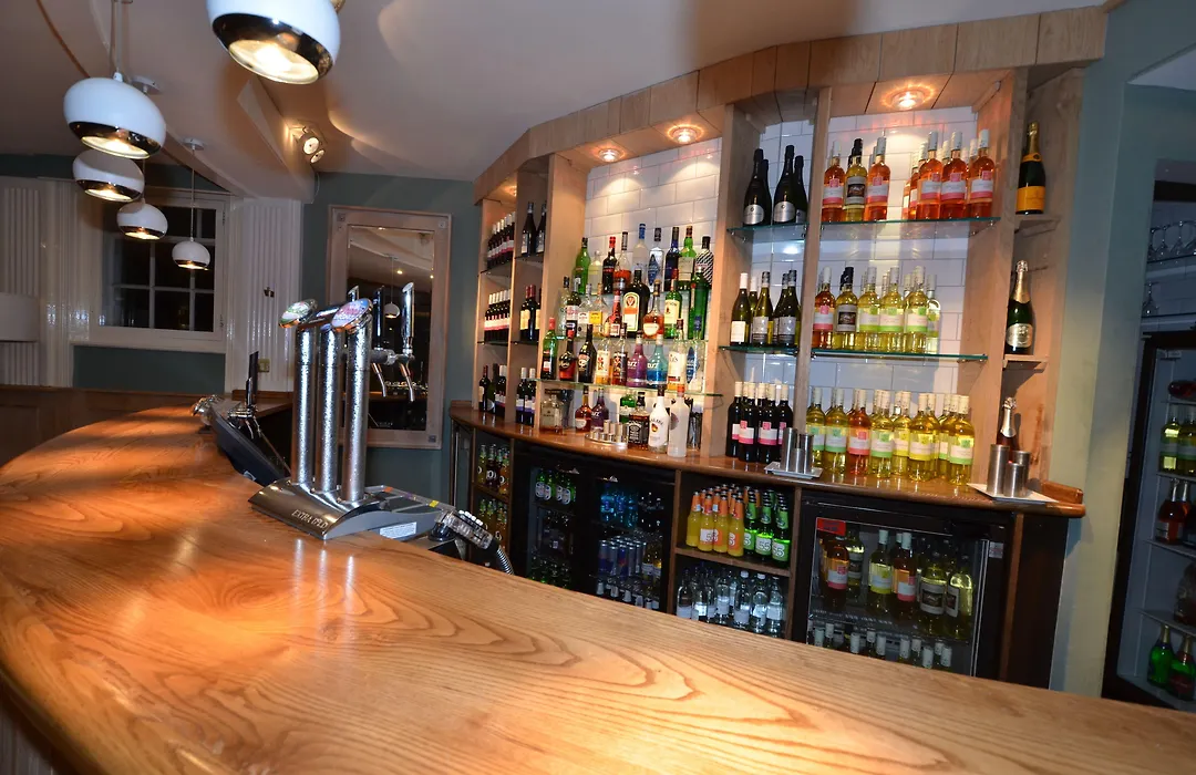 The Broadway Hotel-1