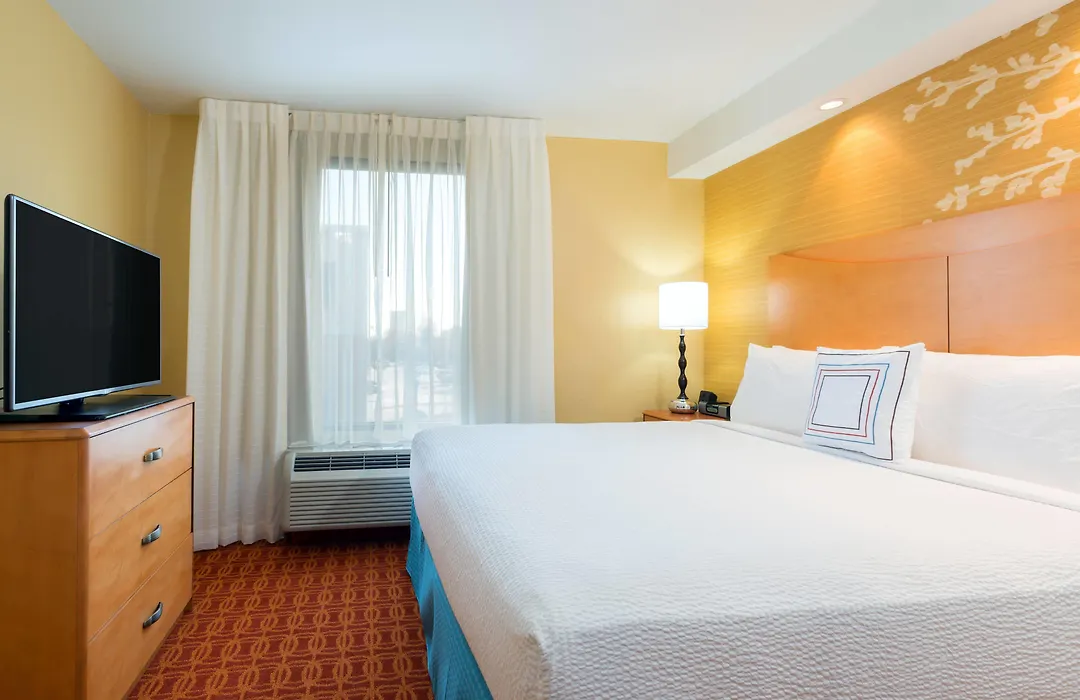 Fairfield Inn & Suites Louisville Downtown-1