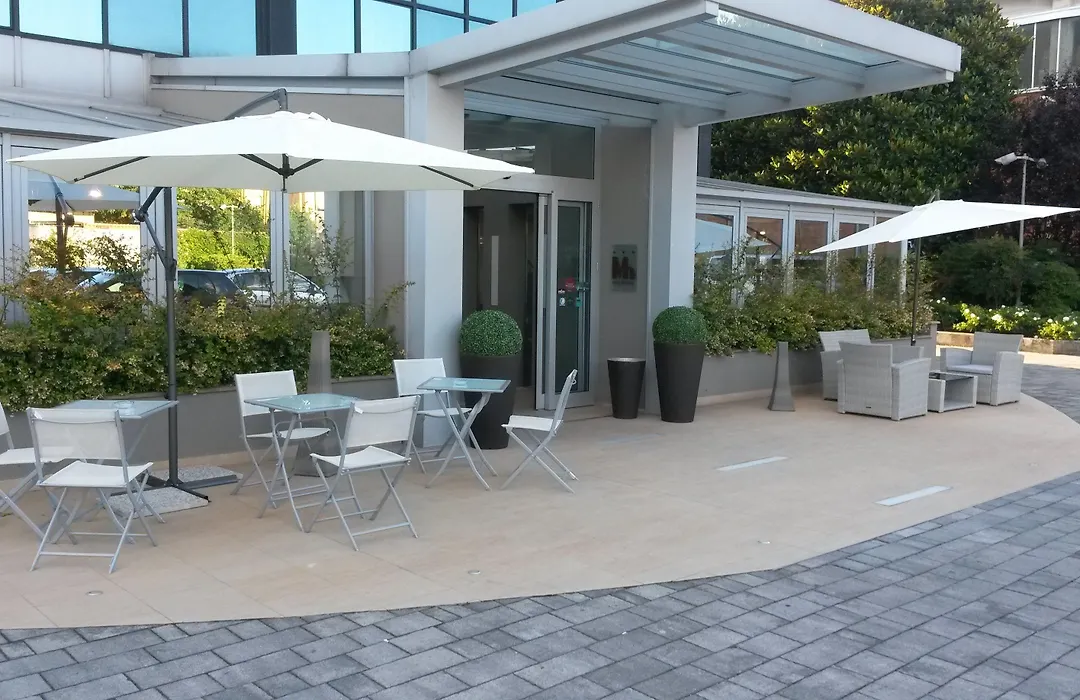 Hotel Montini Linate Airport-1