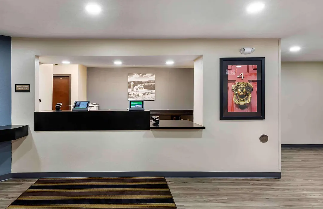Extended Stay America Select Suites - Milwaukee - Waukesha-1