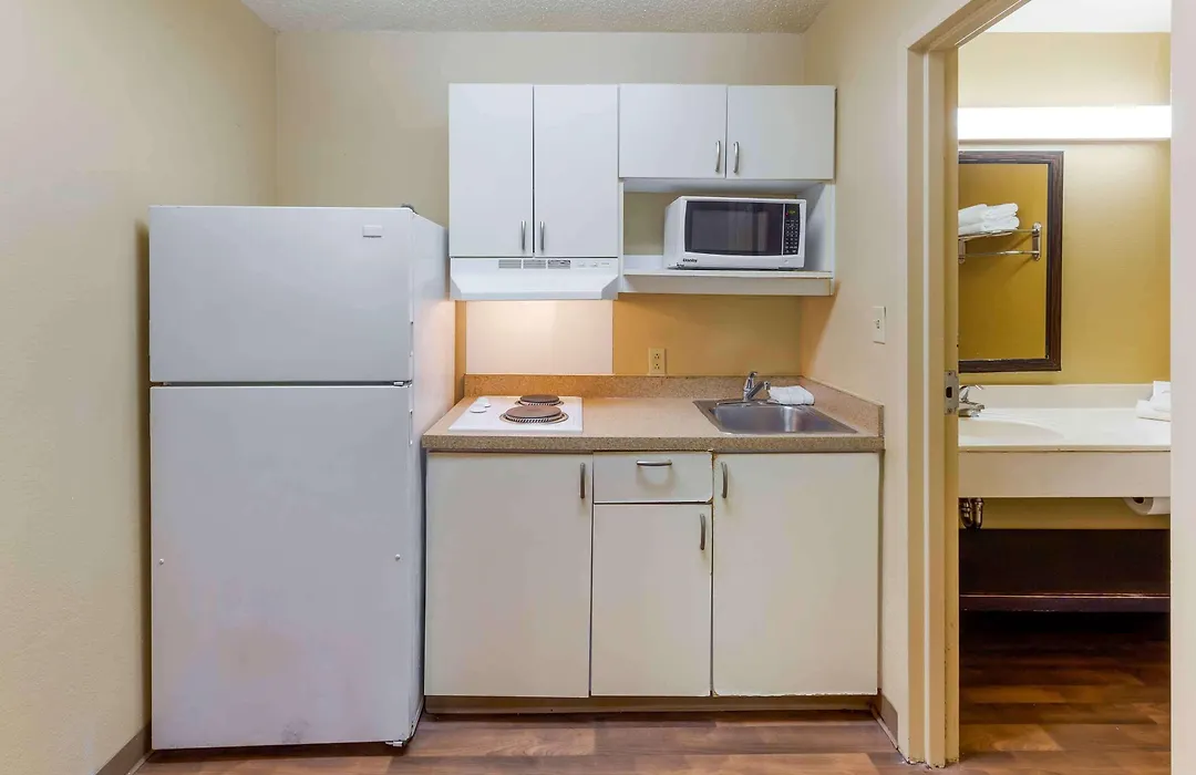 Extended Stay America Select Suites - Durham - University-1